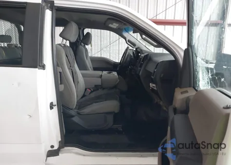 2016 Ford F-150 Xl z USA, uszkodzony, nr VIN 1FTEX1EP4GKE32490